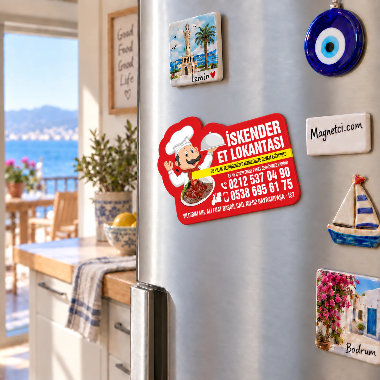 OKM-04 deniz manzaralı buzdolabı özel kesim magnet kullanım görseli