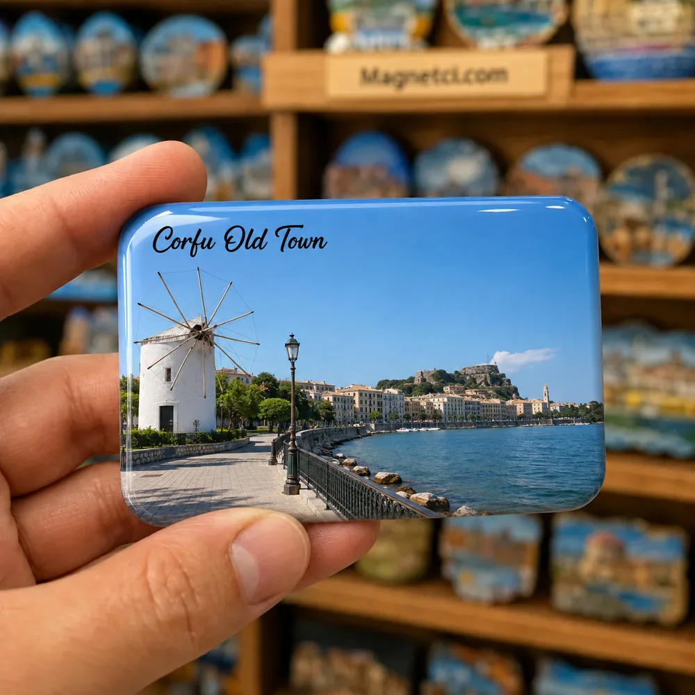 Corfu Old Town Garitsa Körfezi ve Yel Değirmeni epoksi magnet COR-12