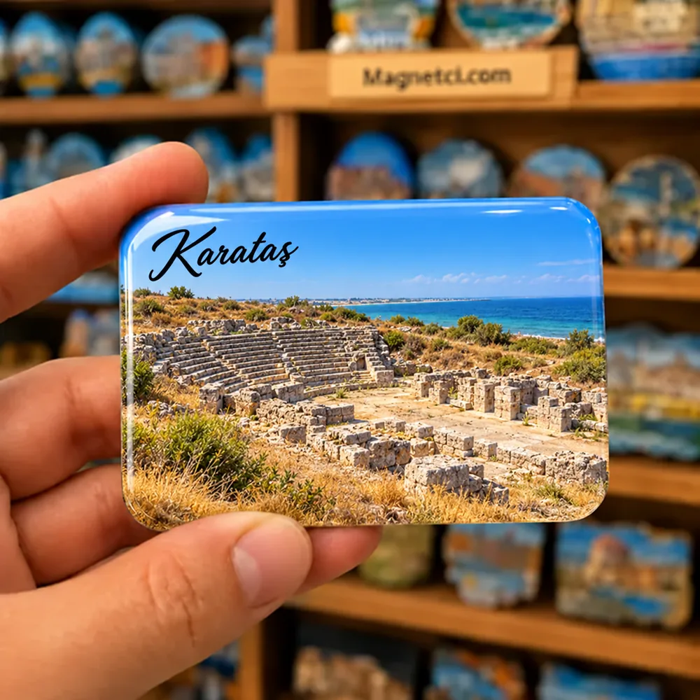Adana Karataş Magarsus Antik Kenti ve kazı alanındaki tiyatro temalı elde tutulan parlak epoksi souvenir magnet